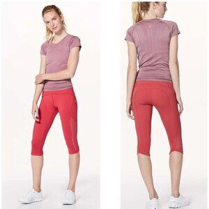 Lululemon Sun Runner Crop *17" Fuchsia Pink